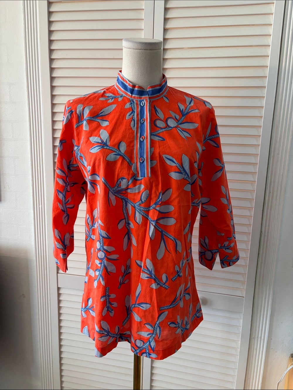 Gretchen Scott Designs Red Tunic with Blue Leaf Print, S